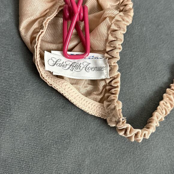 Vintage Saks Fifth Avenue Kayser String Bikini Panty Size 4 Beige Lace Nylon USA - Picture 11 of 13